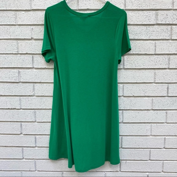 Umgee | Green V-neck Dress Small - Picture 2 of 5